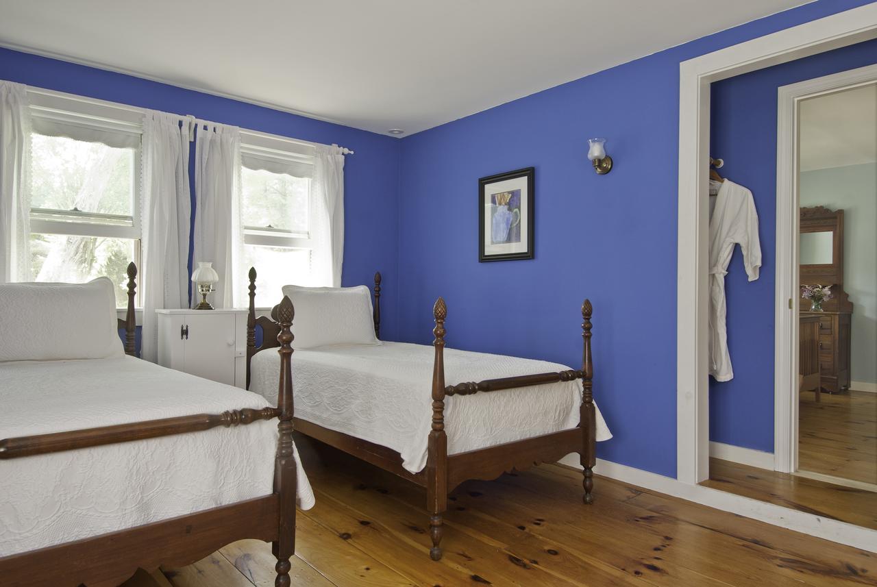 Golden Stage Inn Proctorsville エクステリア 写真