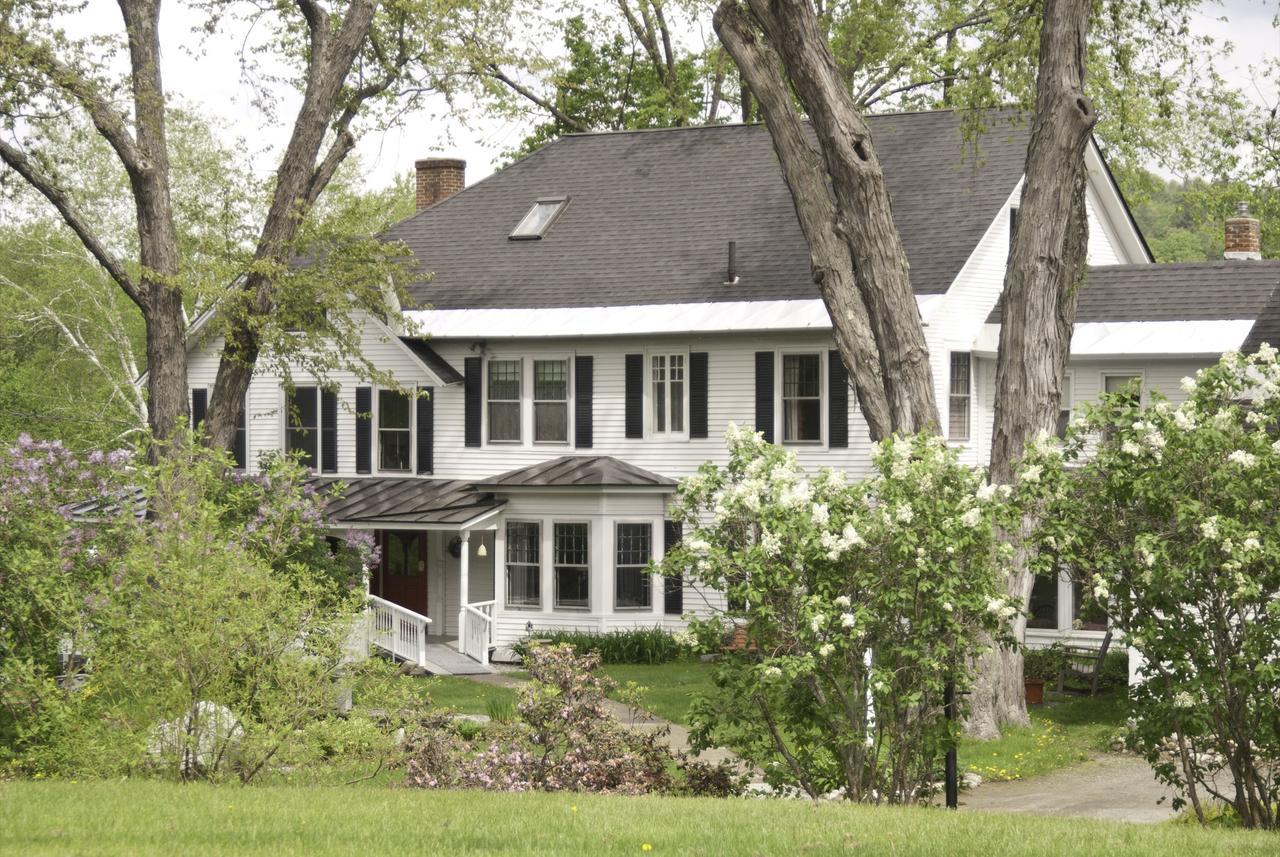 Golden Stage Inn Proctorsville エクステリア 写真